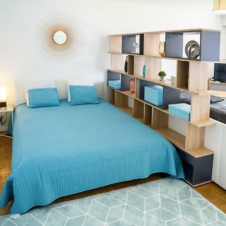 With View * Montreux